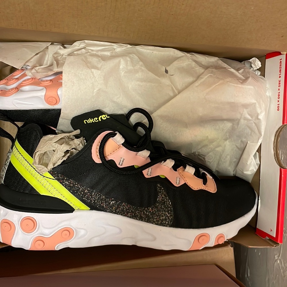 Nike  React Shoe